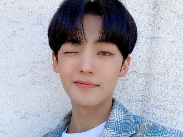 유찬/여주 첫째오빠 image