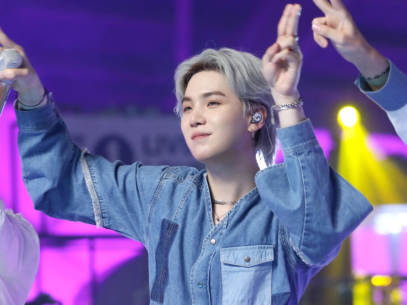 민윤기 ( 당시 22살 ) image