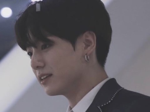 Jeon Jungkook, pemuda yang teguh dan tak tergoyahkan thumbnail