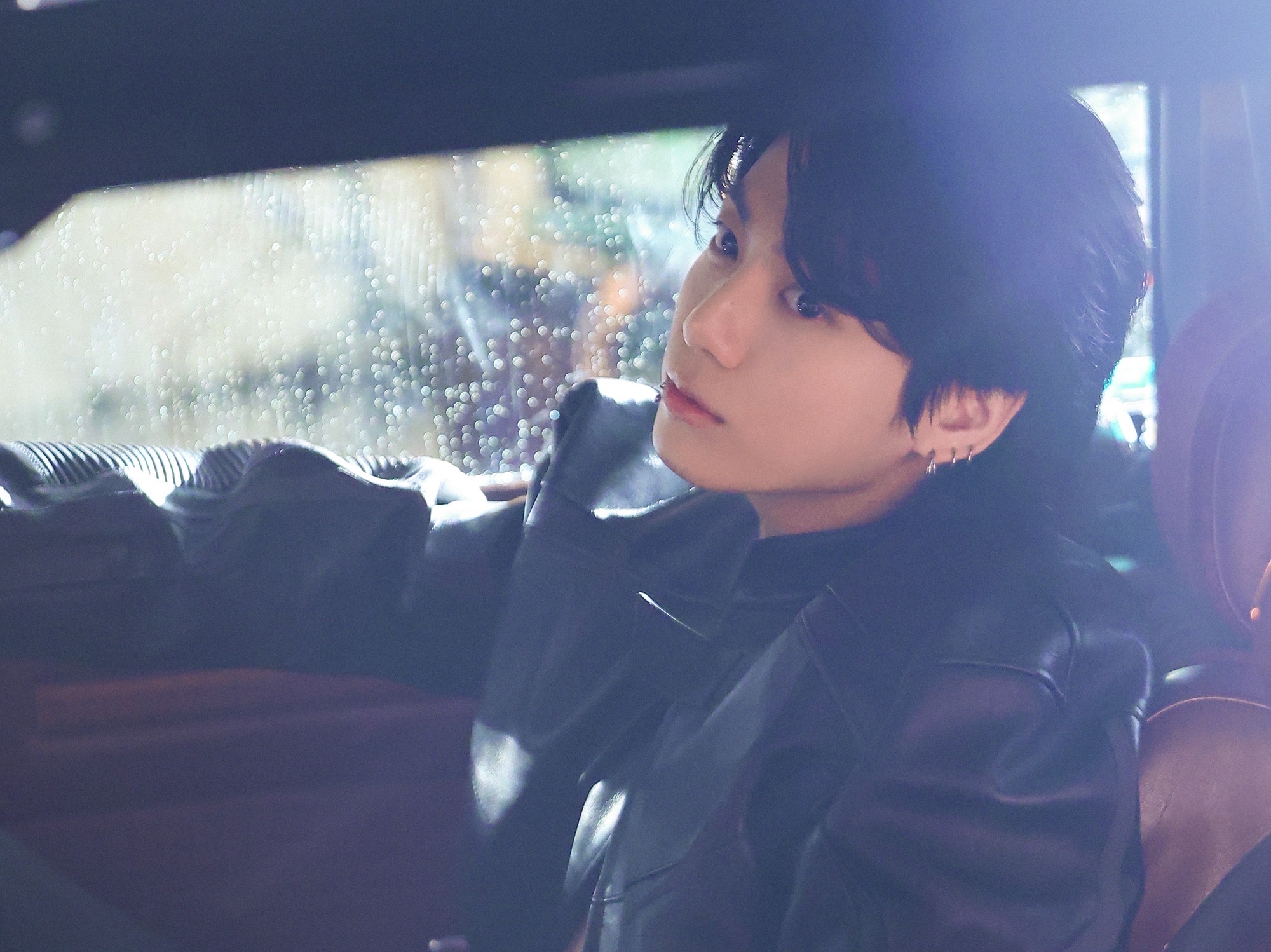 Mantan pacarku adalah aktor bintang papan atas. thumbnail