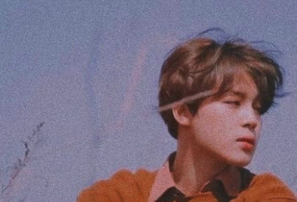 È la prima volta che vedi una donna con i capelli corti? (+potere) thumbnail