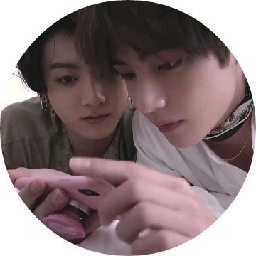 김태형,전정국 image