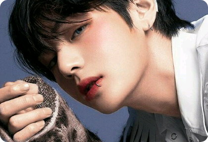 Một anh chàng đẹp trai đăng bài nói rằng anh ấy đang hẹn hò với tôi. thumbnail