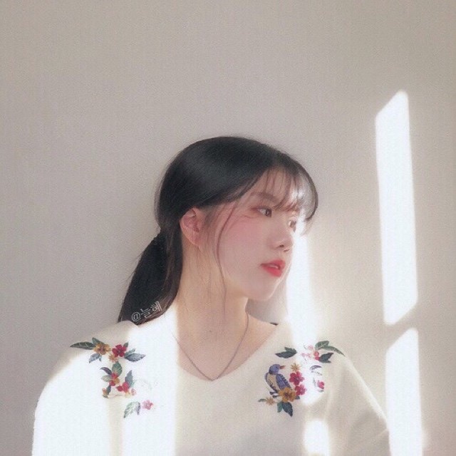 박 세 라 image