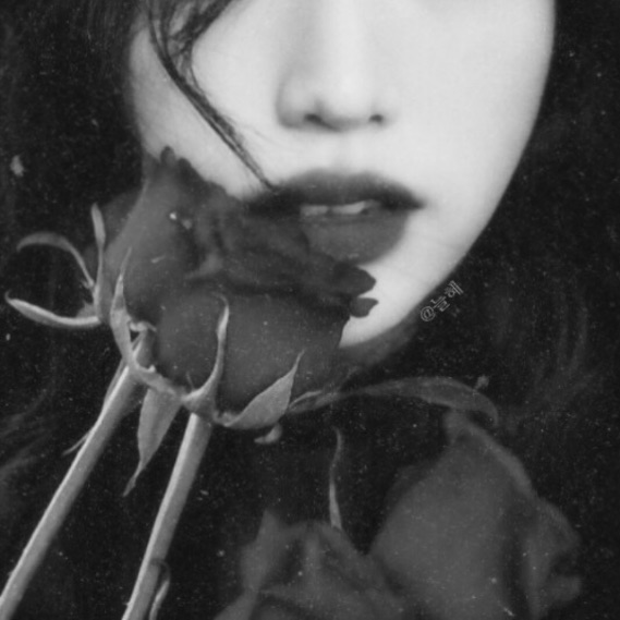 한수희 image