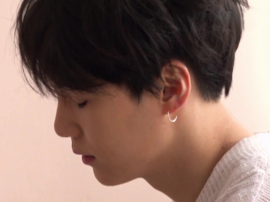 민윤기 image