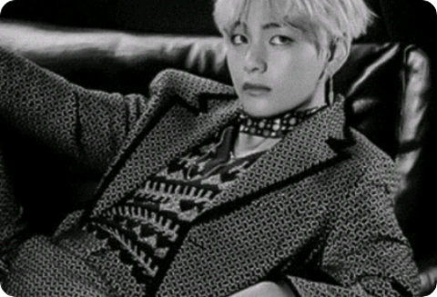 Seorang makhluk setengah manusia, setengah binatang pindah ke sekolah kita..?! thumbnail