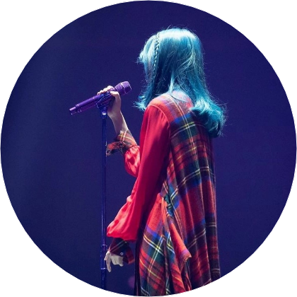 여우진\비서 image