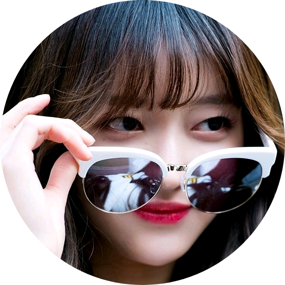 유시아 image