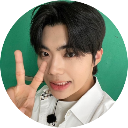 박건욱 image
