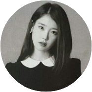 아이유
 image