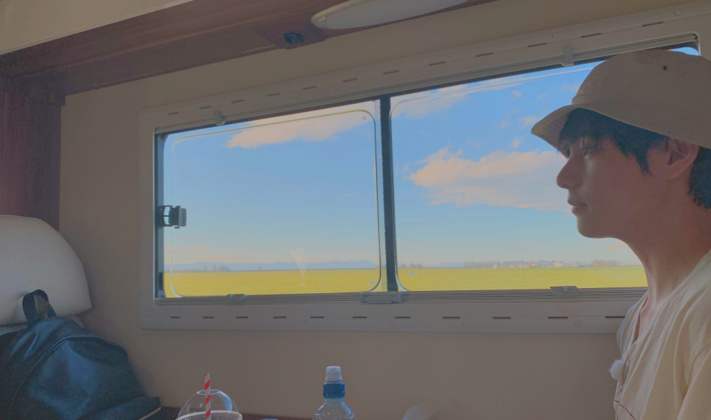 ' 그림자 '  thumbnail