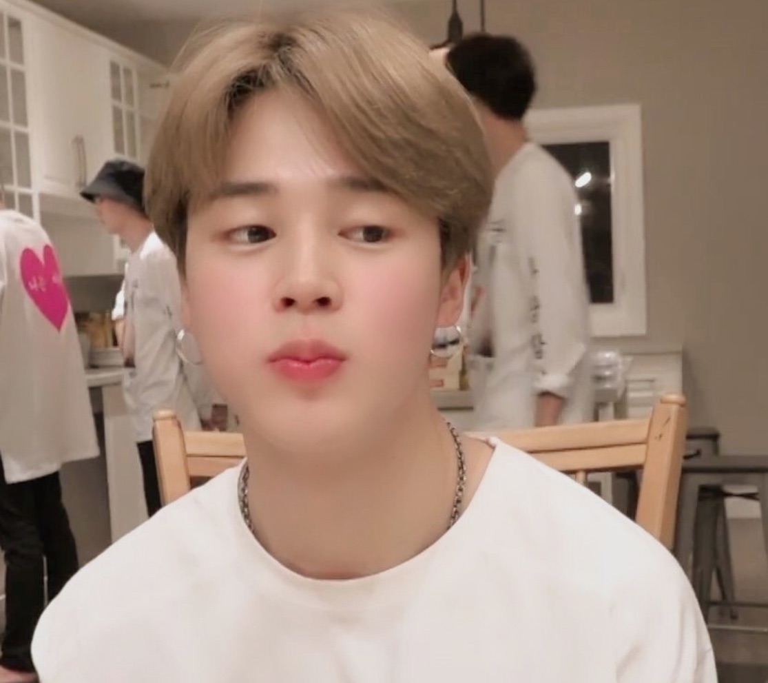 4명의 오빠 thumbnail