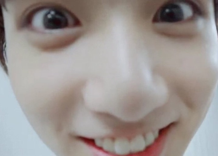 Are you a person or a dog? thumbnail