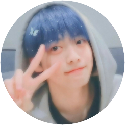 수빈(18) image