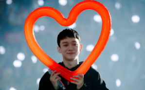 글로리 리드 싱어 thumbnail