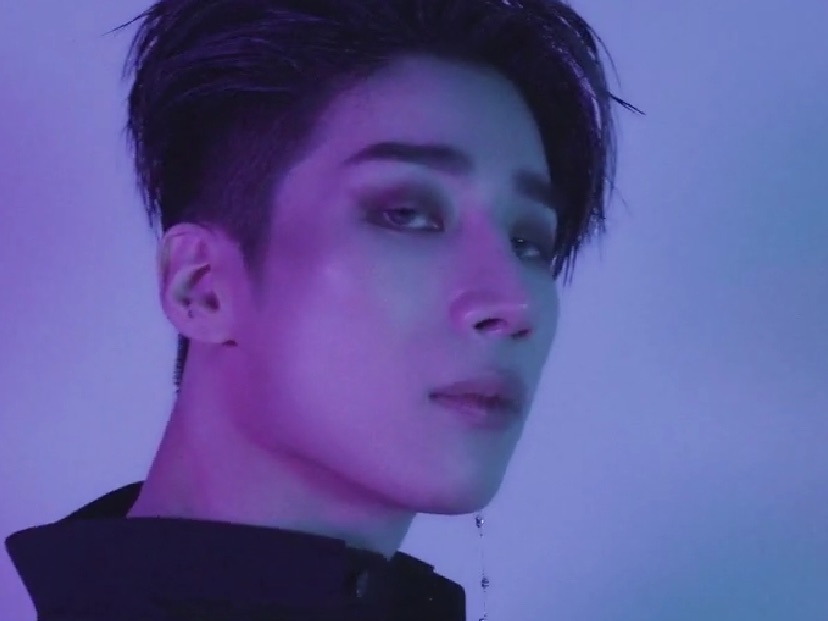 Should I just go my own way? thumbnail