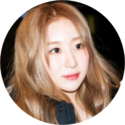 이채연 image