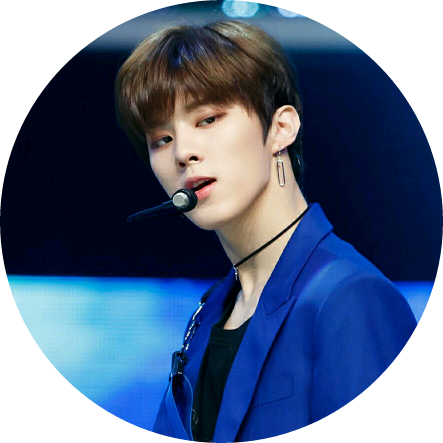 우석 image