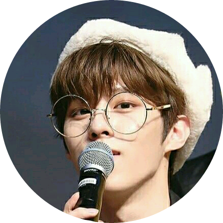 우석 image