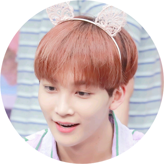 윤정한 image