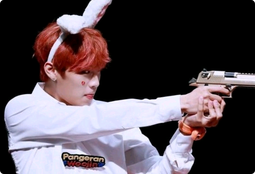 반인반수 남사친 thumbnail