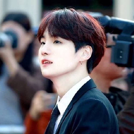 민윤기 image