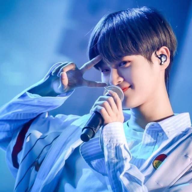 이대휘 image