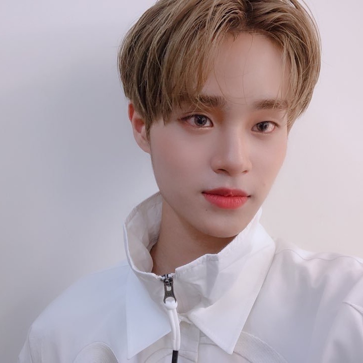 이대휘 image