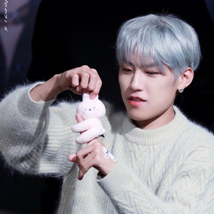 박우진 image