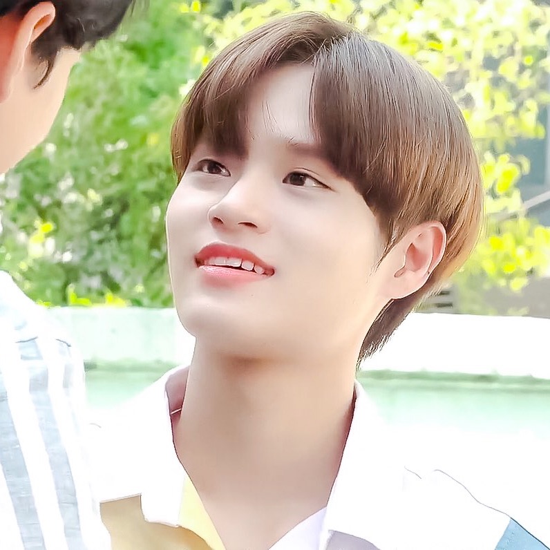 이대휘 image
