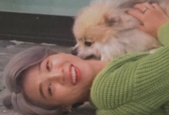 Living with 7 male friends... thumbnail