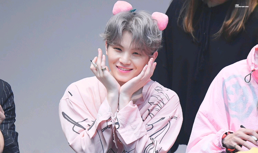 El miembro más joven de Seventeen, Lee Ji-hoon thumbnail