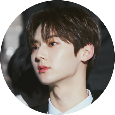 황민현 image