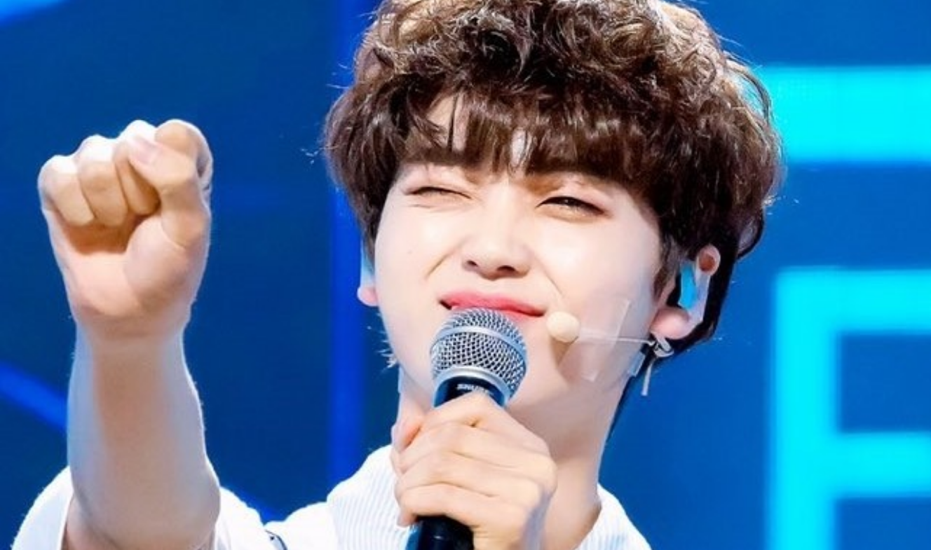 Hyungjun è così carino ~♡ thumbnail