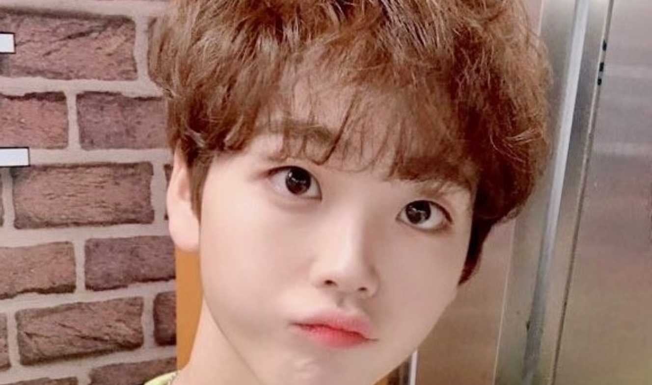 Hyungjun è così carino ~♡ thumbnail