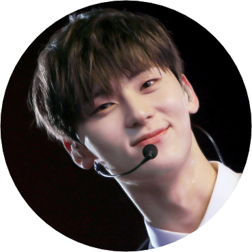 황민현 image
