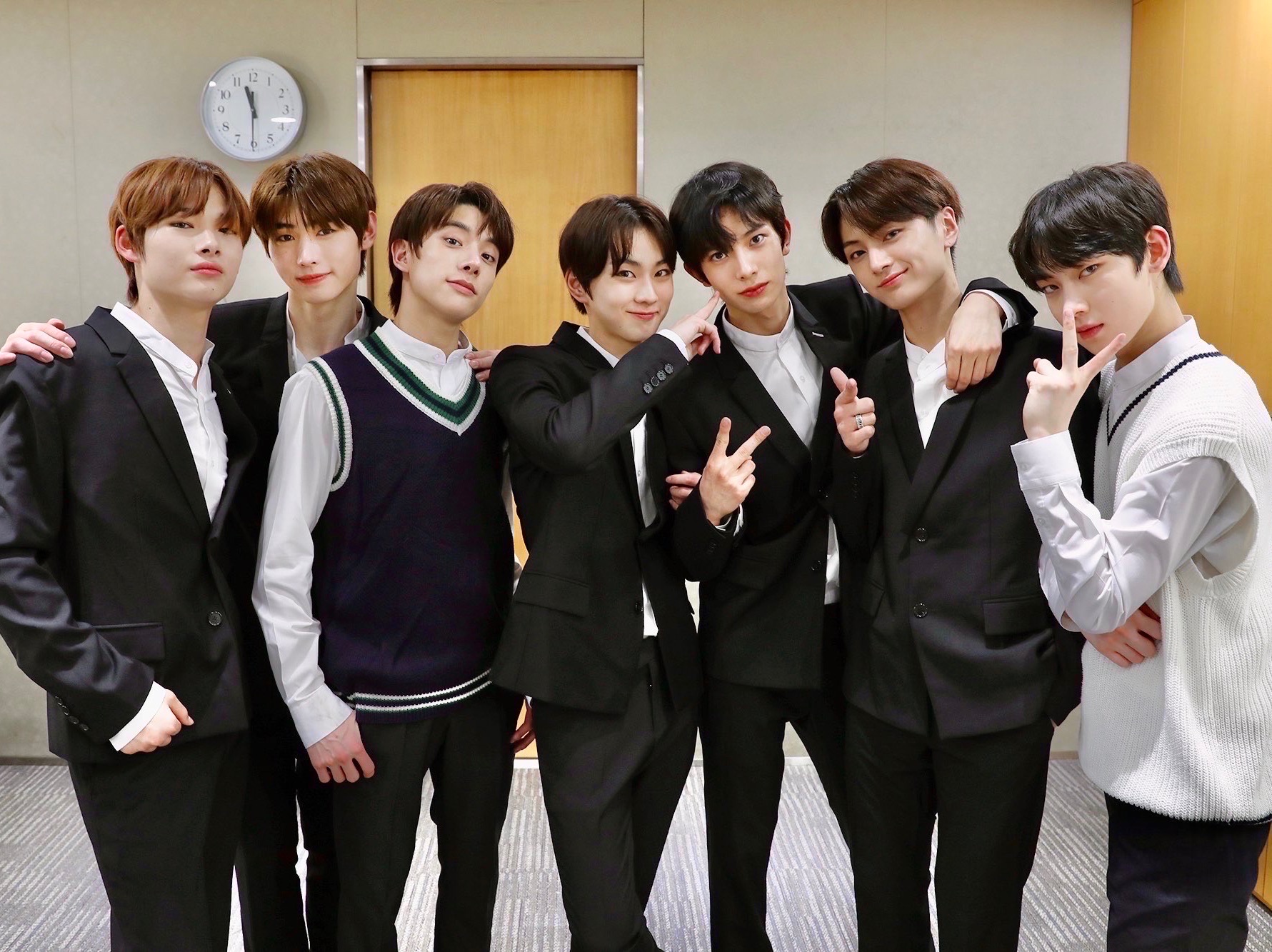 𝐄𝐍𝐇𝐘𝐏𝐄𝐍(엔하이픈) 무보정 나눔 thumbnail