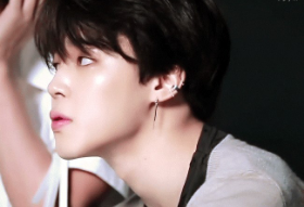 这是朴智旻的《蝴蝶汝珠》 thumbnail