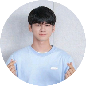 옹성우 image