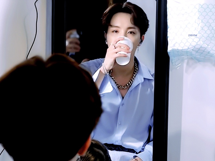 제이홉에게 투표하세요 thumbnail