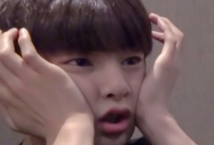 호비와 이니에게 투표하세요 thumbnail