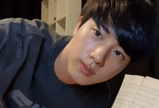 VOTEN POR SEOKJIN/ VOTE 4 JIN thumbnail