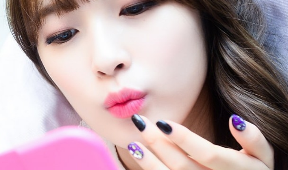 笑 thumbnail