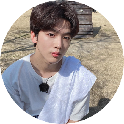 김요한 image