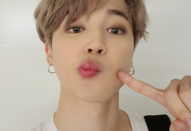 우리의 사랑스러운 지민이 💜 thumbnail