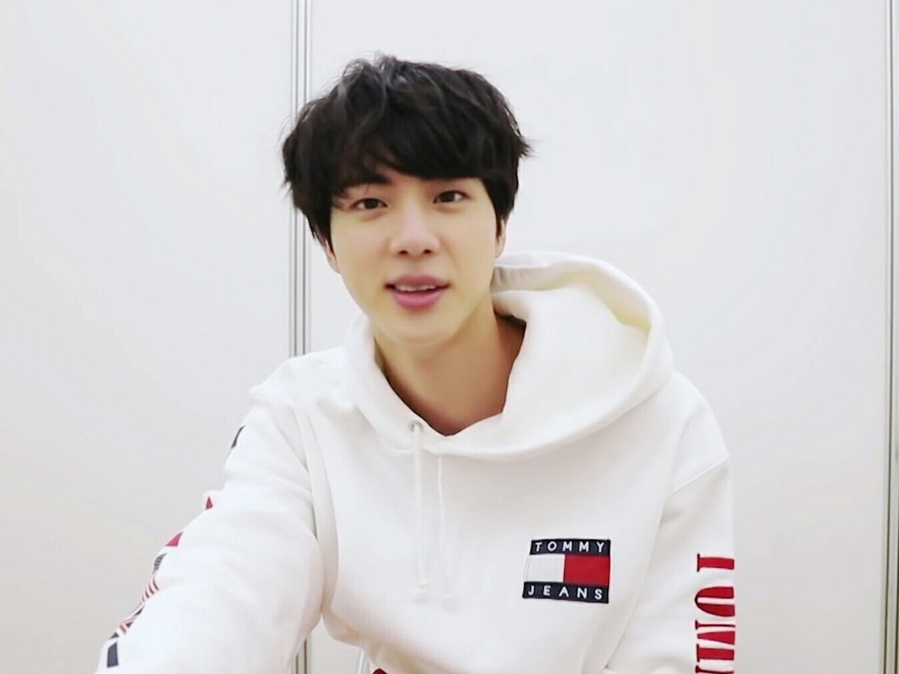 월드와이드 핸섬에 투표하세요 thumbnail