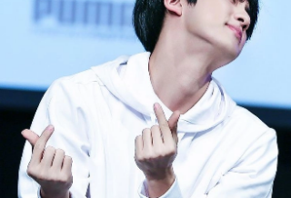 VOTA AQUÍ thumbnail