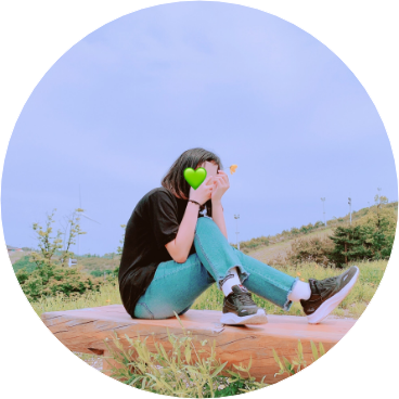 웅이쁜이 작가 image