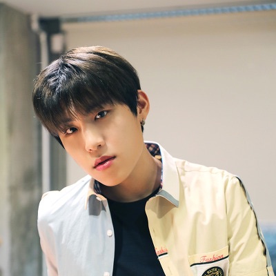 박우진 image